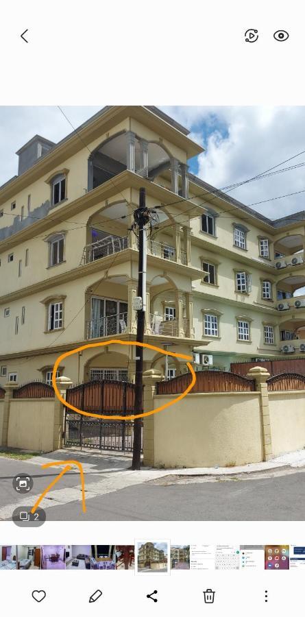 Rs Villas - Three Bedrooms Share Apartment With Private Room And Free Wifi And 100Mts To The Beach And Ac And 100Mts To Bus Stop And Pool Flic-en-Flacq المظهر الخارجي الصورة